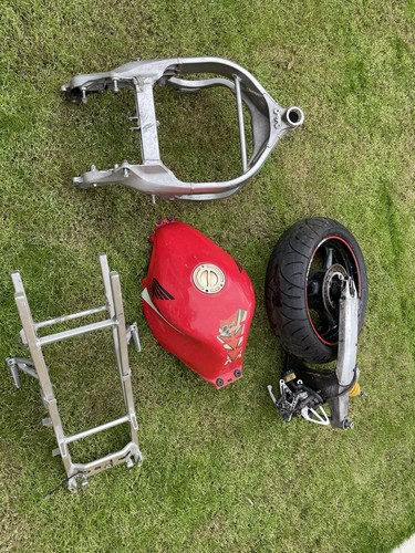 Honda cbr600f breaking - honda,