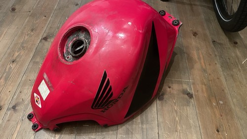 Honda cbr600 f4i fuel - honda,